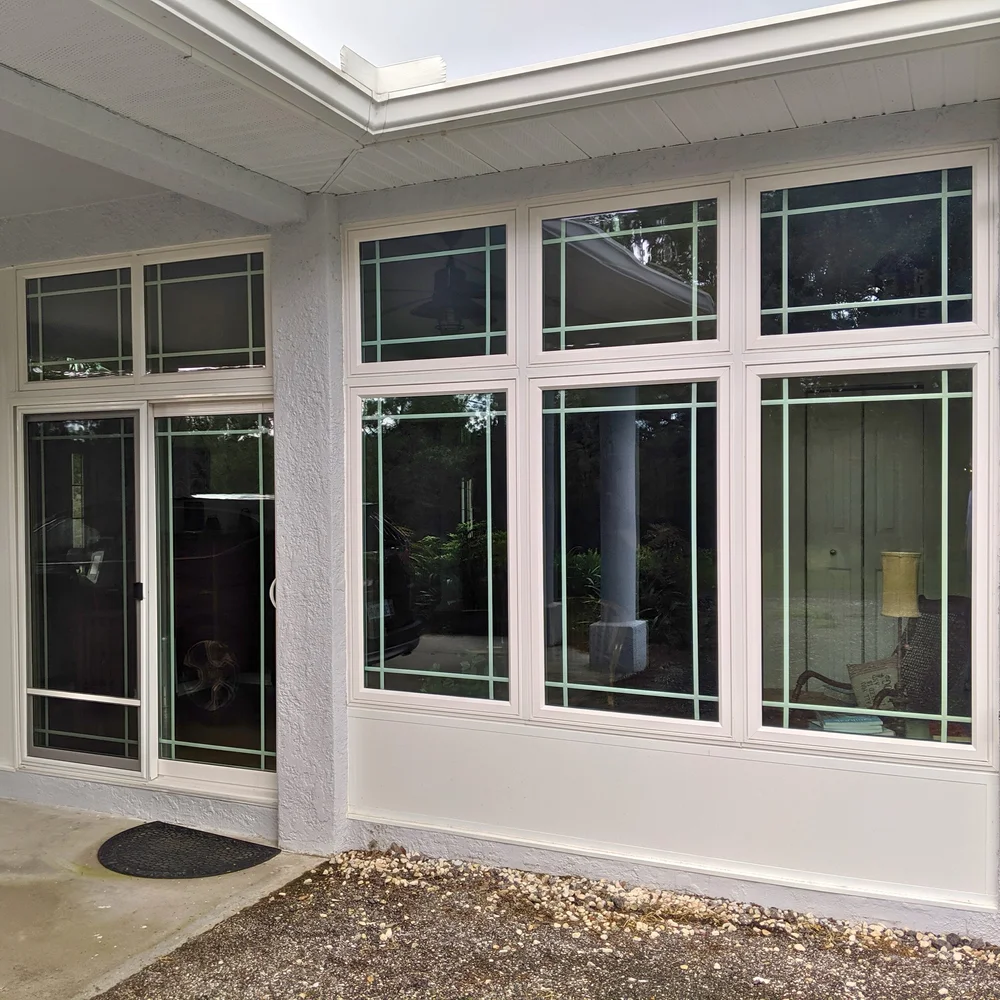 Artisan insulated lanai enclosure